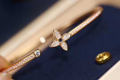 [⭐Aura]IDYLLE PINK GOLD OPEN BRACELET DIAMOND PAVED