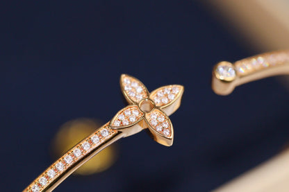 [⭐Aura]IDYLLE PINK GOLD OPEN BRACELET DIAMOND PAVED