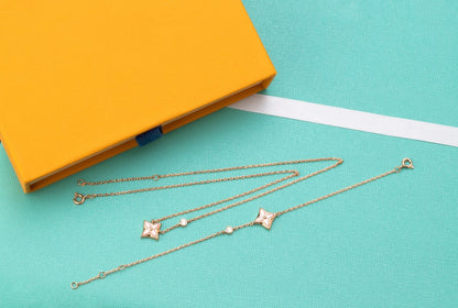 [⭐Aura]STAR PINK MOP 1 DIAMOND PINK GOLD NECKLACE