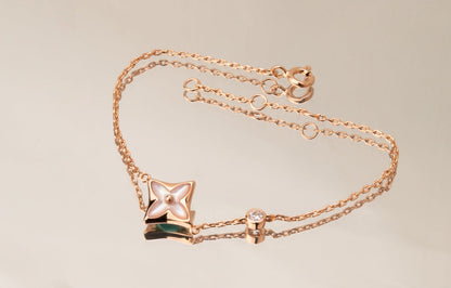 [⭐Aura]STAR PINK MOP 1 DIAMOND PINK GOLD NECKLACE