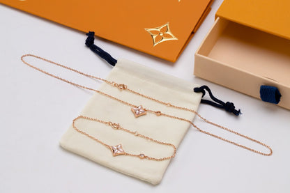 [⭐Aura]STAR PINK MOP 1 DIAMOND PINK GOLD NECKLACE