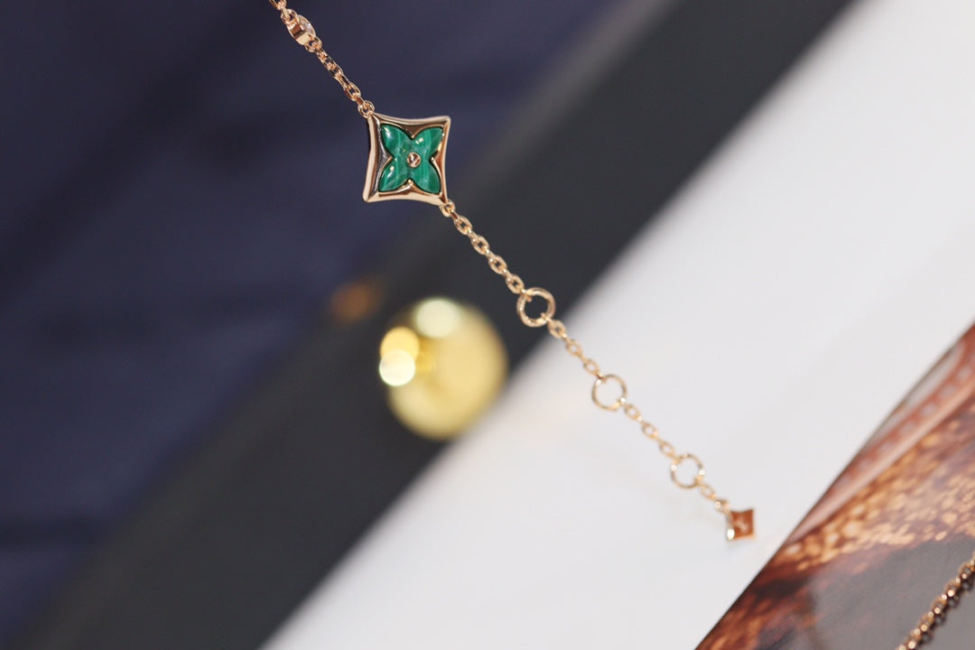 [⭐Aura]STAR AND SUN 4 MOTIF PINK GOLD MALACHITE BRACELET