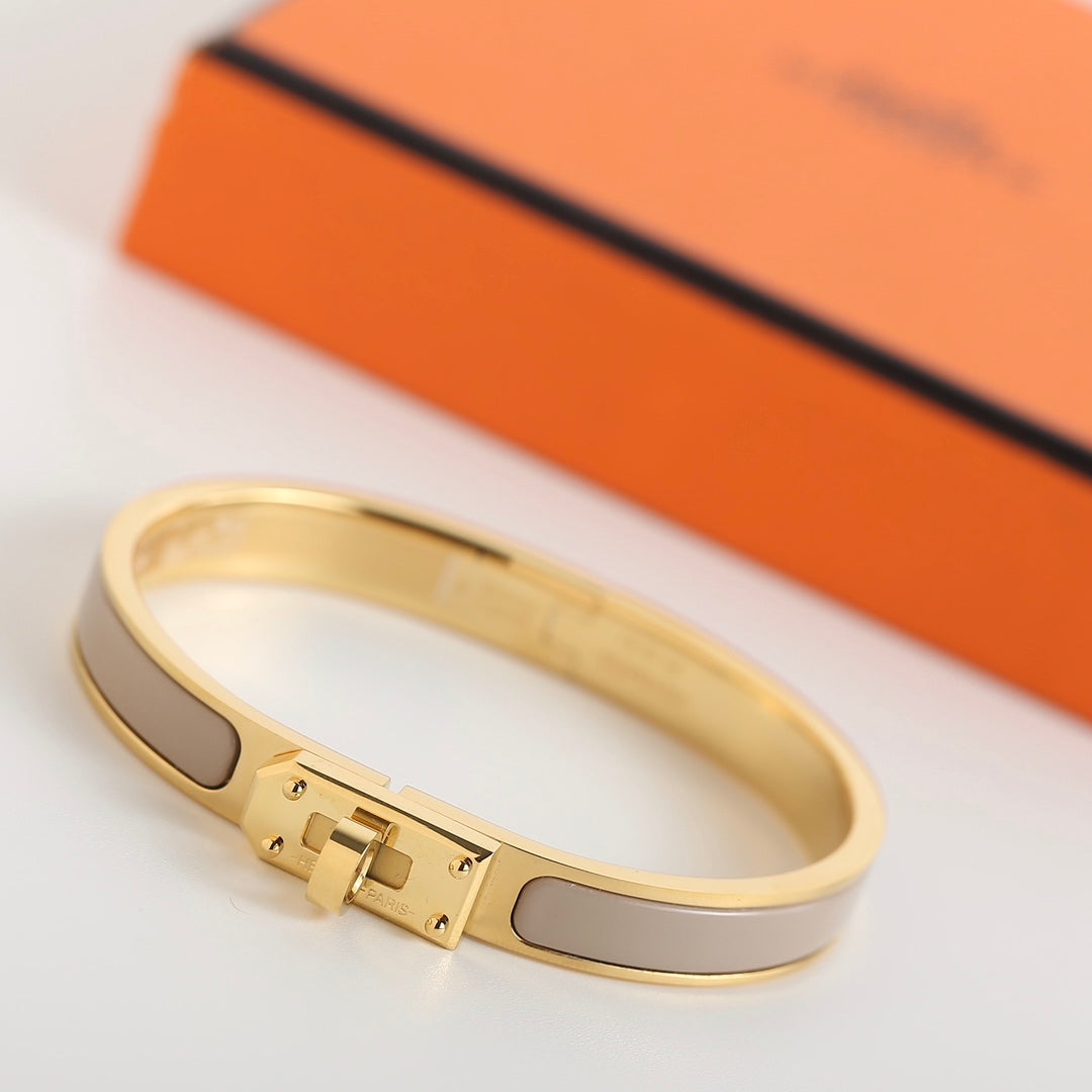 [⭐Aura]HM KELLY GREY BRACELET