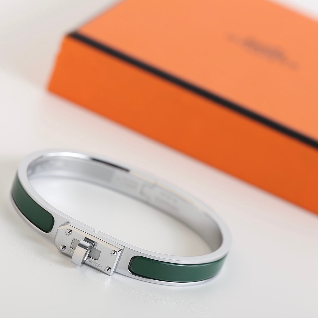 [⭐Aura]HM KELLY KHAKI BRACELET