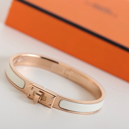 [⭐Aura]HM KELLY WHITE BRACELET