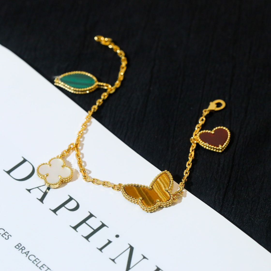 [⭐Aura]LUCKY SPRING 5 MOTIF GOLD BRACELET