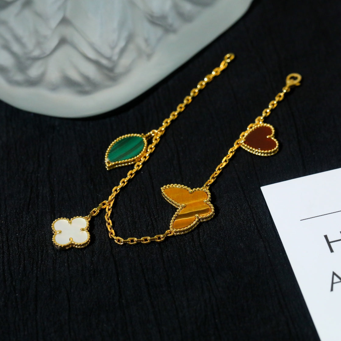 [⭐Aura]LUCKY SPRING 5 MOTIF GOLD BRACELET
