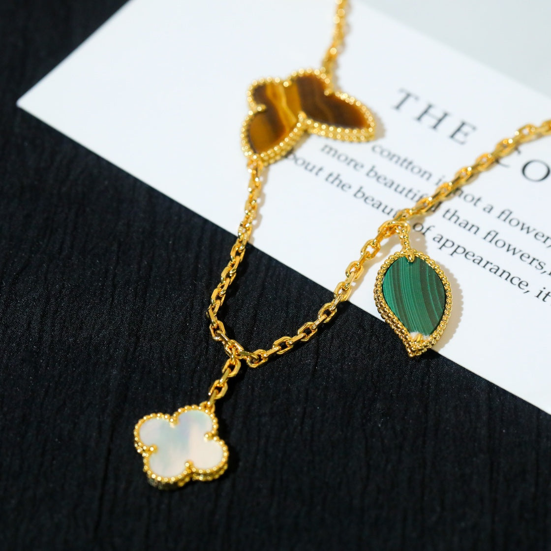 [⭐Aura]LUCKY SPRING 5 MOTIF GOLD BRACELET