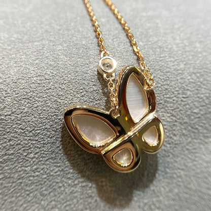 [⭐Aura]BUTTERFLY MOP DIAMOND NECKLACE