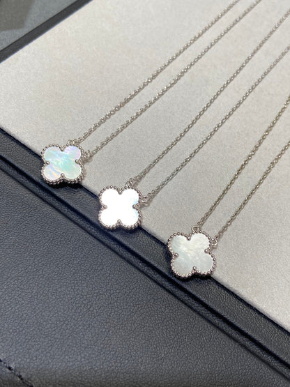 [⭐Aura]CLOVER MEDIUM SILVER WHITE MOP NECKLACE