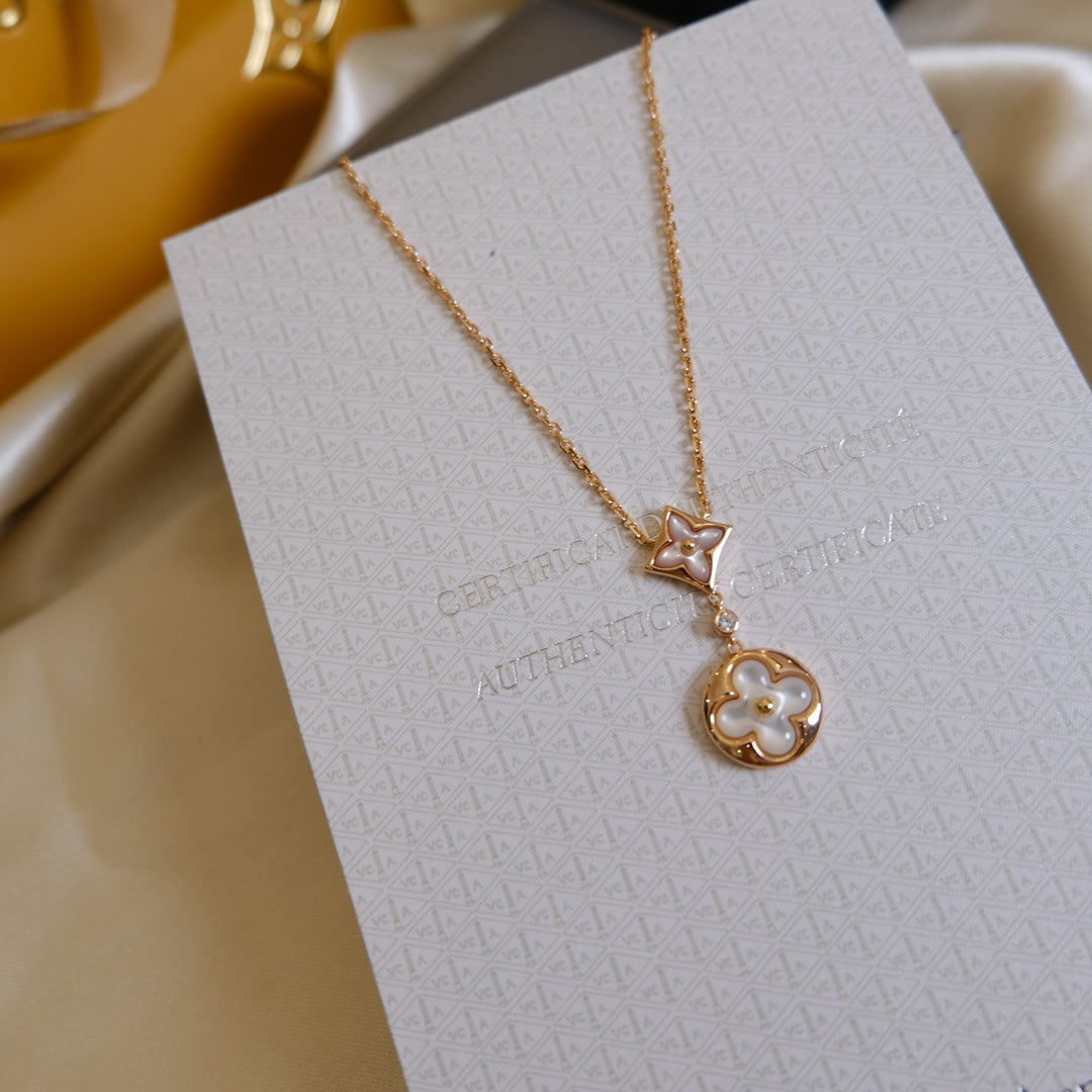 [⭐Aura]STAR AND SUN WHITE MOP 2 MOTIF PINK GOLD NECKLACE