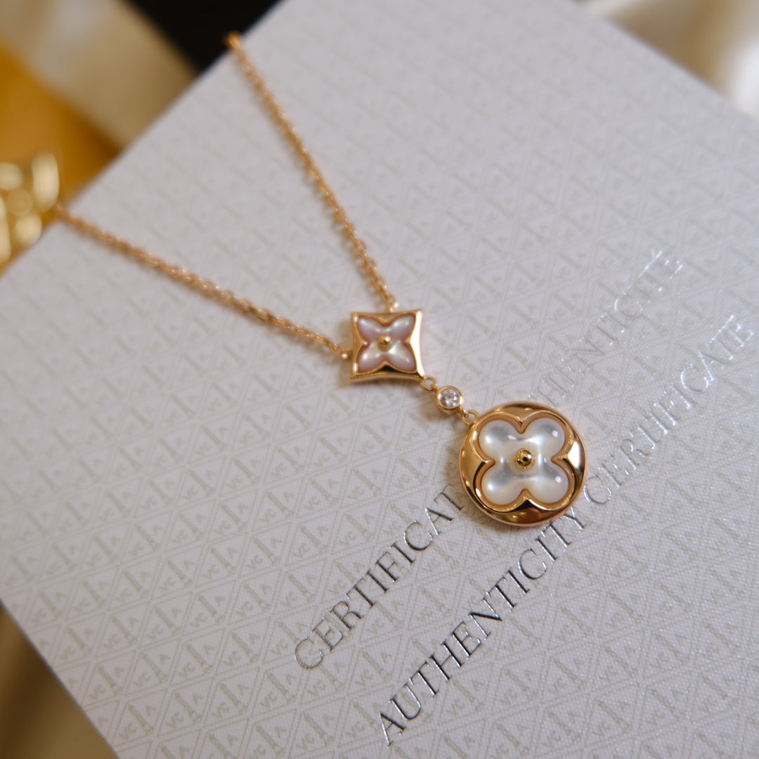 [⭐Aura]STAR AND SUN WHITE MOP 2 MOTIF PINK GOLD NECKLACE