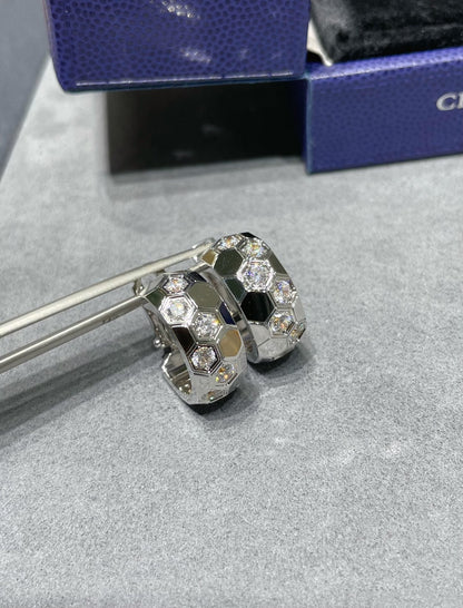 [⭐Aura]BEE LOVE DIAMOND HOOP EARRINGS