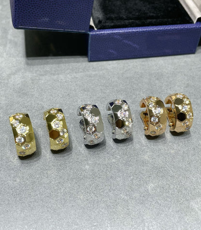 [⭐Aura]BEE LOVE DIAMOND HOOP EARRINGS