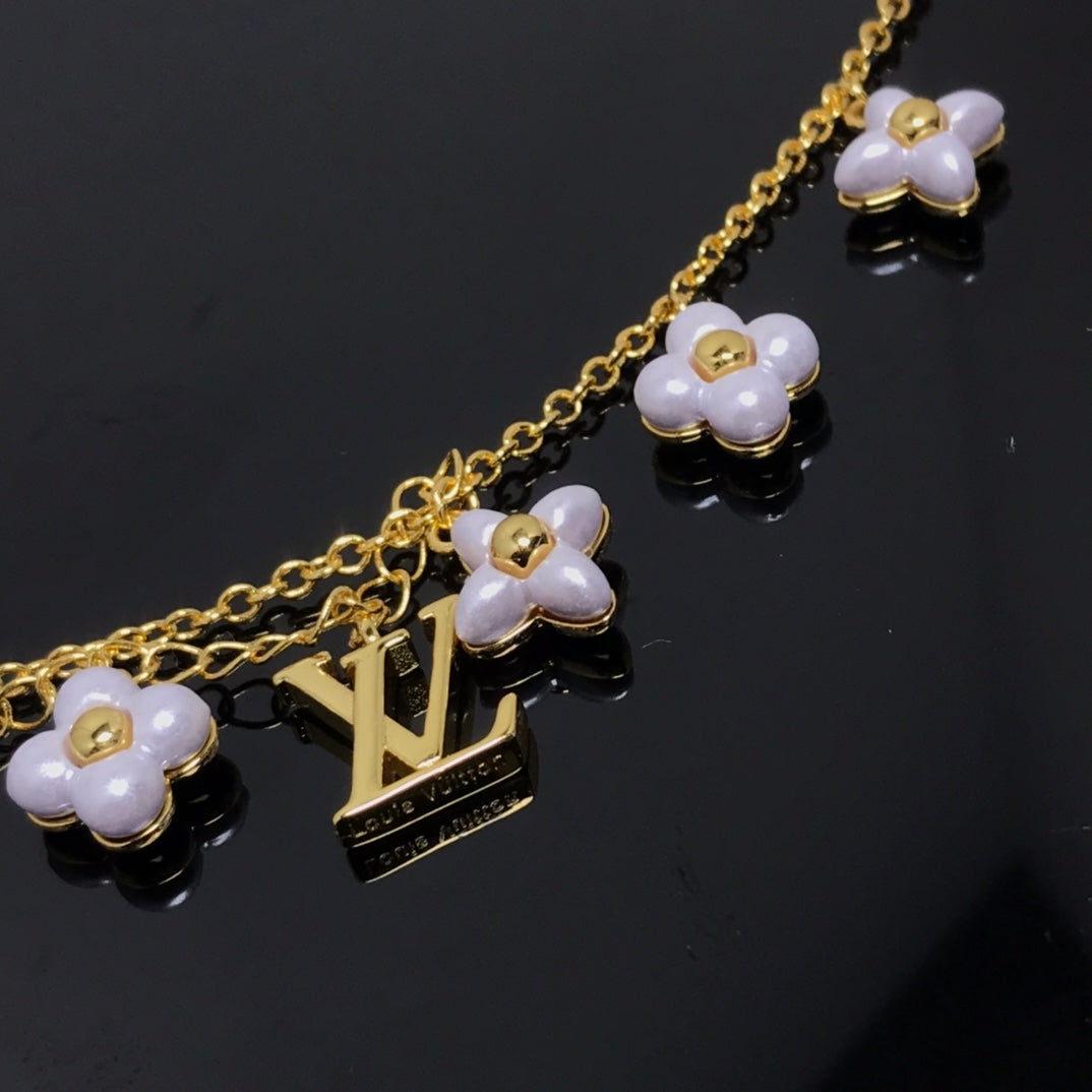 [⭐Aura]LOGO 6 MOTIF STAR AND SUN GOLD BRACELET