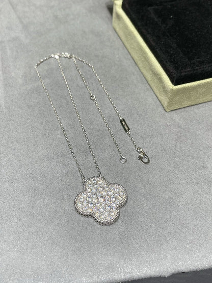 [⭐Aura]CLOVER 25MM LARGE PENDANT DIAMOND PAVED SILVER NECKLACE