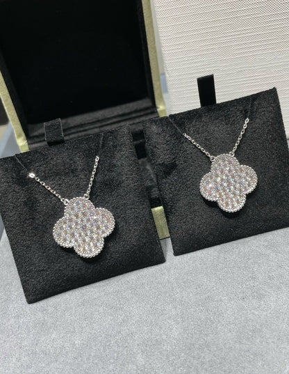 [⭐Aura]CLOVER 25MM LARGE PENDANT DIAMOND PAVED SILVER NECKLACE