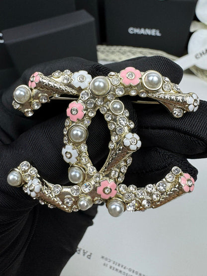 [⭐Aura]26C Pink-White Enamel Ice Cream Cone Double C Brooch
