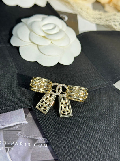 [⭐Aura]25K Hollow Bow Brooch