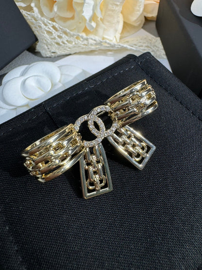 [⭐Aura]25K Hollow Bow Brooch