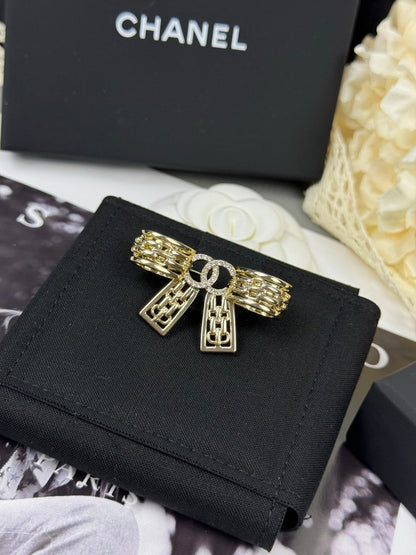 [⭐Aura]25K Hollow Bow Brooch