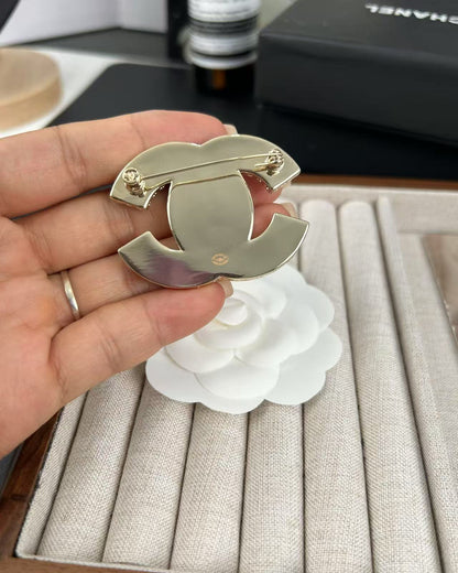 [⭐Aura]Pink Resin Classic Brooch 5cm