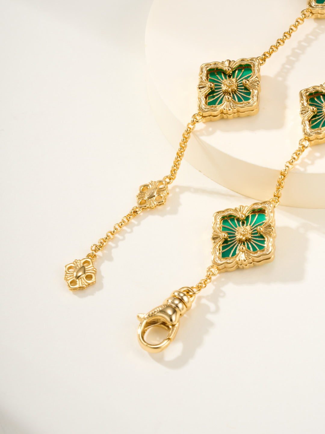 [⭐Aura]B.C.L ENAMELED Five-Flower Bracelet（Various Colors)