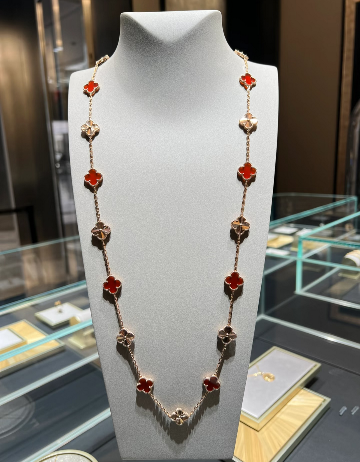 [⭐Aura]CLOVER 20 MOTIFS LASER CARNELIAN NECKLACE