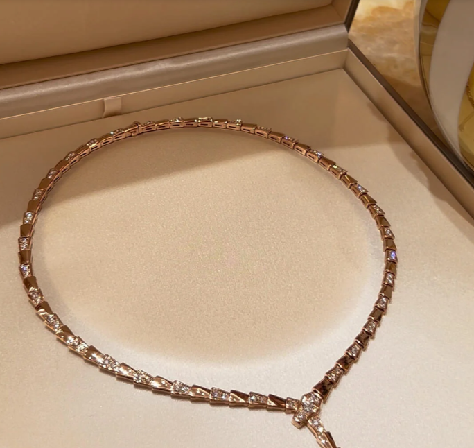 [⭐Aura]NEW！SERPENT DIAMOND NECKLACE