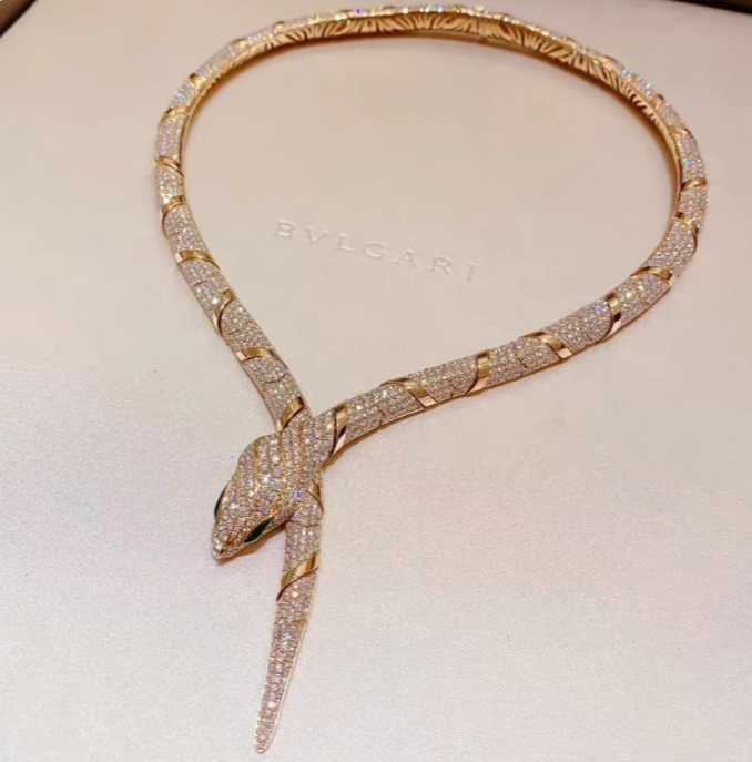 [⭐Aura]HAUTE COUTURE GOLD SERPENTI NECKLACE
