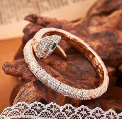 [⭐Aura]HAUTE COUTURE GOLD SERPENTI BRACELET