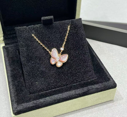 [⭐Aura]BUTTERFLY PINK MOTHER-OF-PEARL DIAMOND NECKLACE