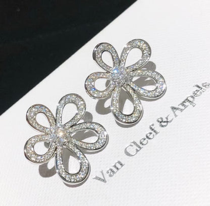 [⭐Aura]FLOWERLACE EARRINGS FULL DIAMONDS