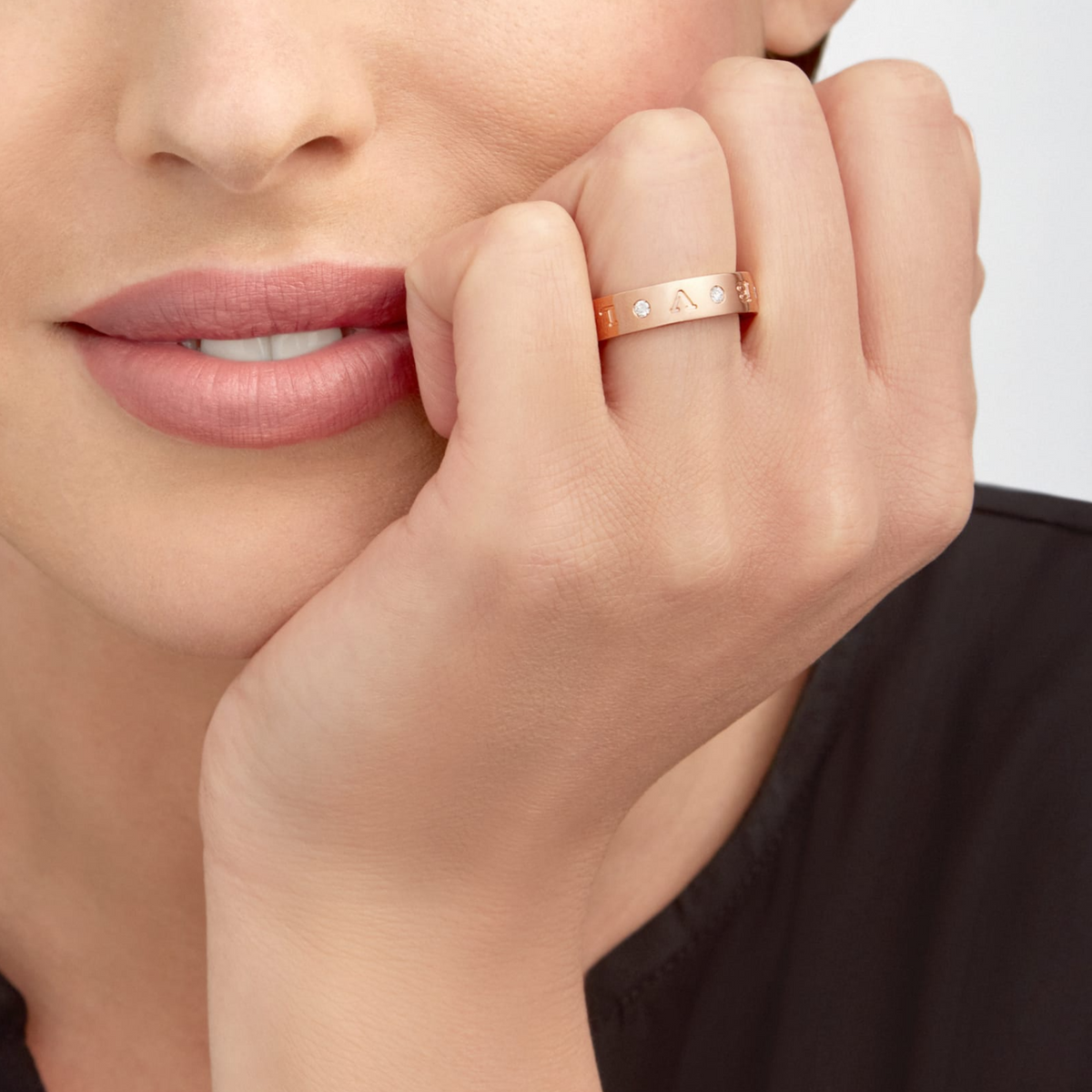 [⭐Aura]ZERO 1 ESSENTIAL PINK GOLD BAND WITH DIAMONDS RING