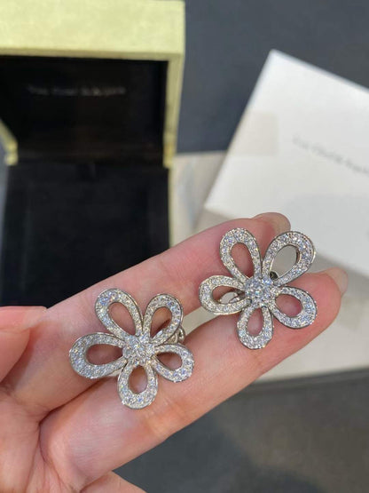 [⭐Aura]FLOWERLACE EARRINGS FULL DIAMONDS