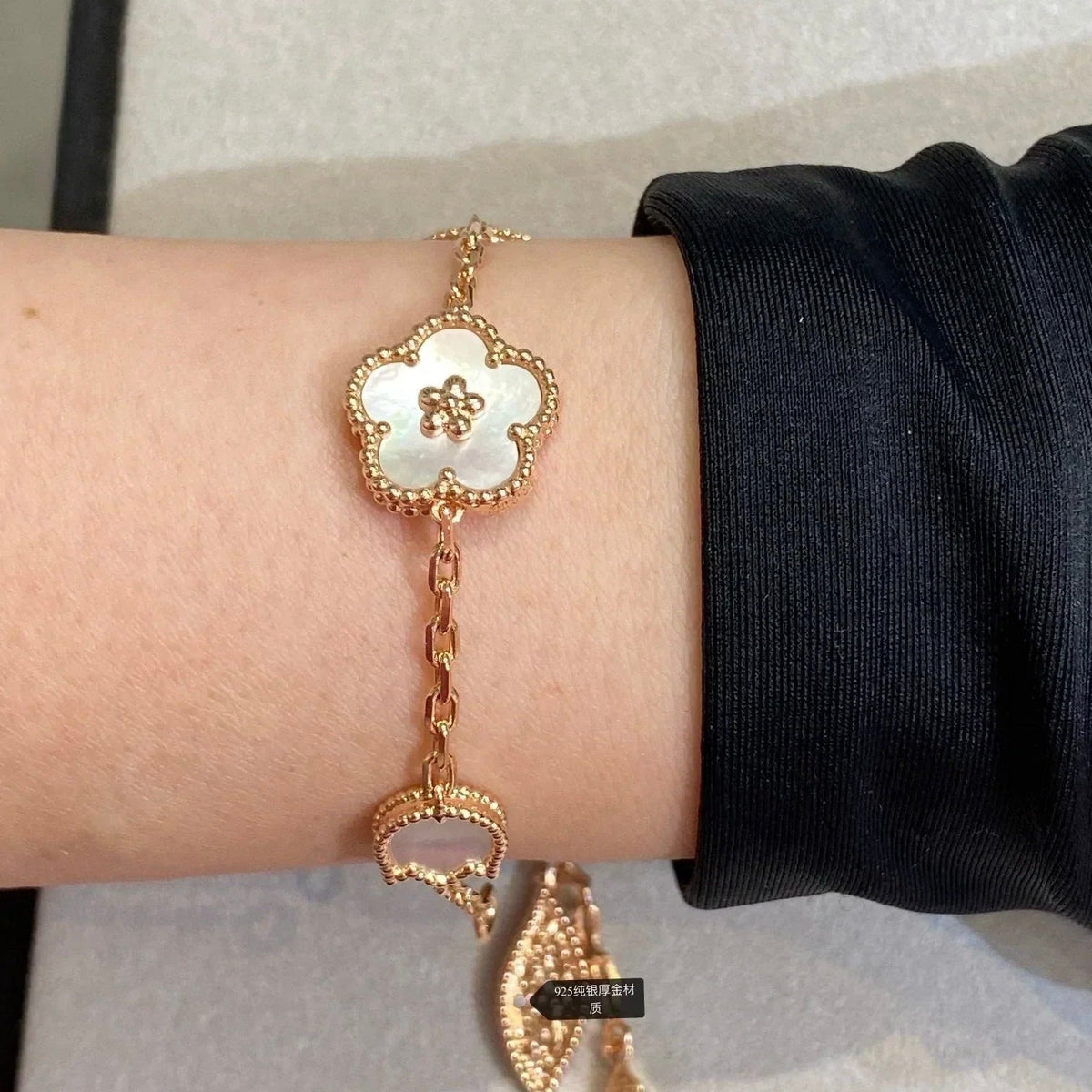 [⭐Aura]LUCKY SPRING 5 MOTIF BRACELET