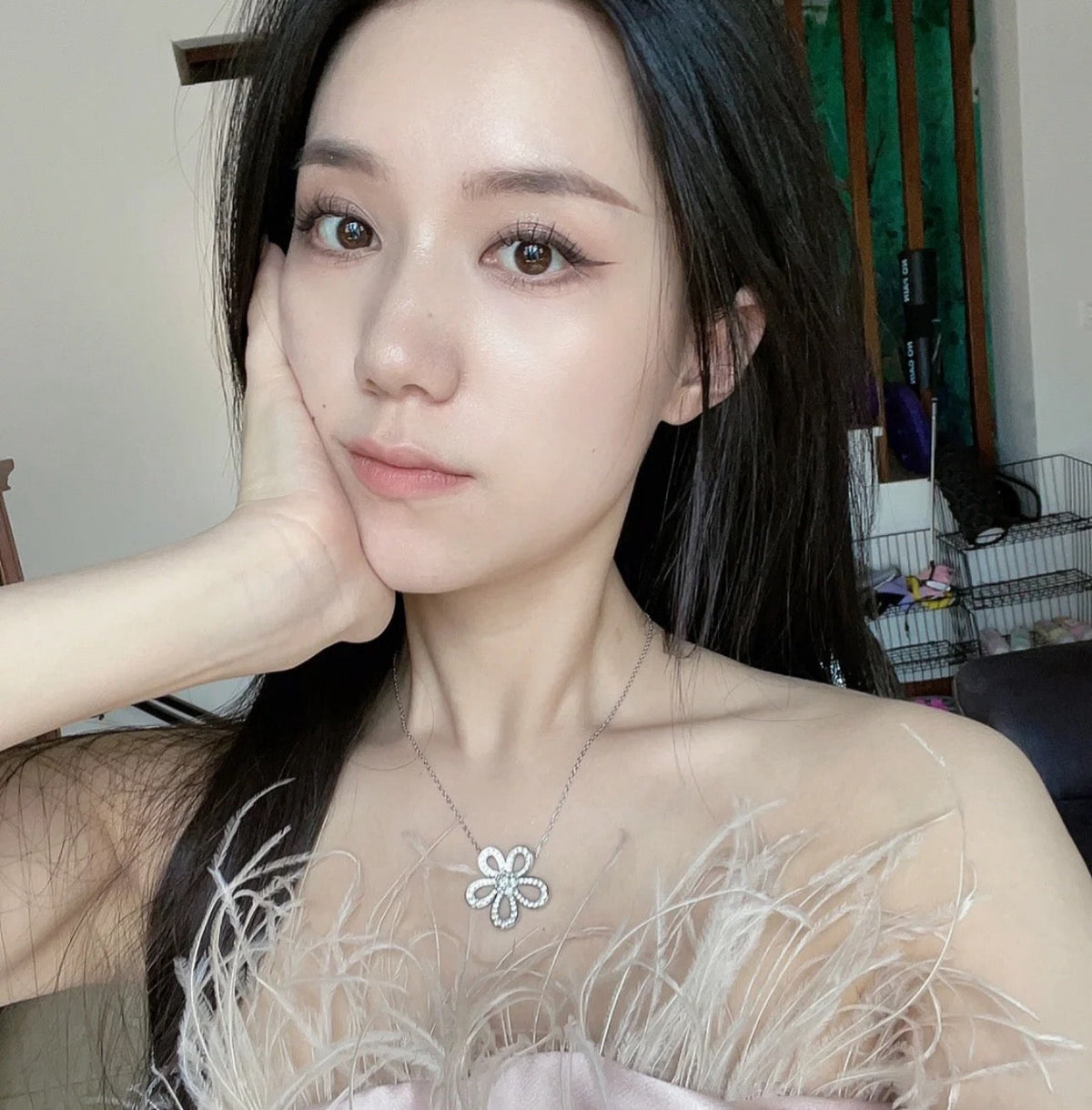 [⭐Aura]FLOWERLACE NECKLACE FULL DIAMONDS
