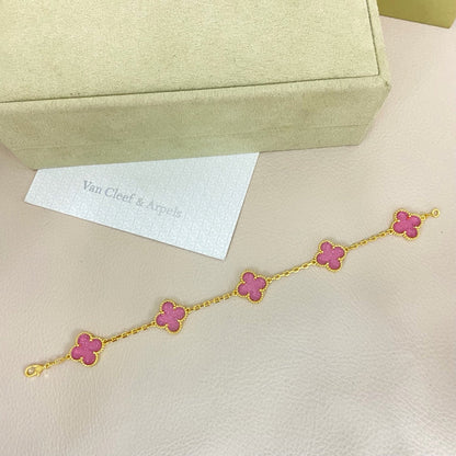 [⭐Aura]NEW BUBBLE PINK ENAMEL 5-FLOWER BRACELET