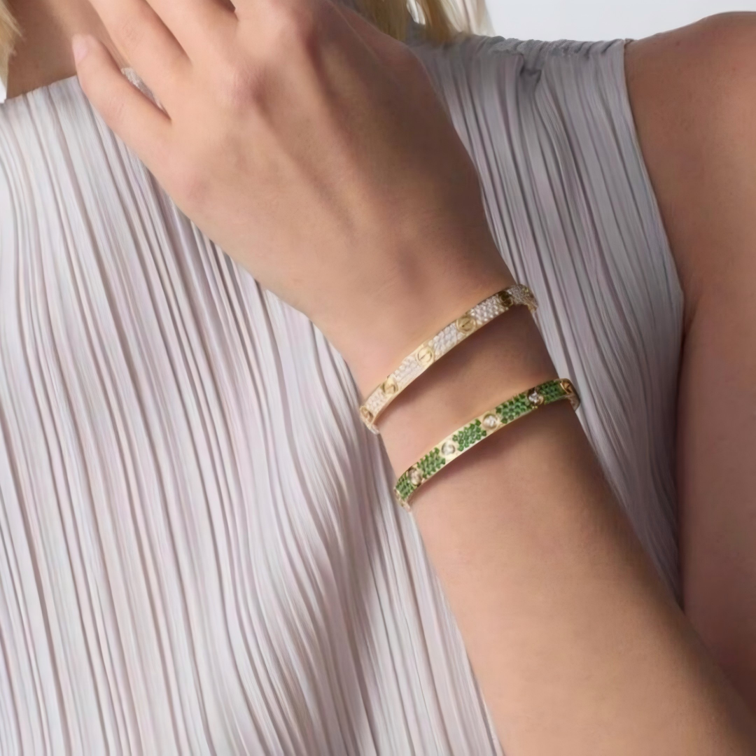 [⭐Aura]2026 PAVE GEMSTONE LOVE BRACELET 6.1MM 10 DIAMONDS