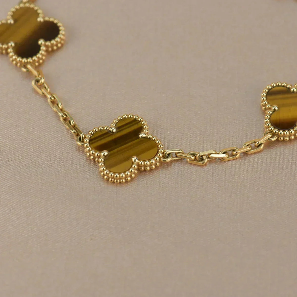[⭐Aura] CLOVER 5 MOTIFS TIGER EYE BRACELET COLLECTION
