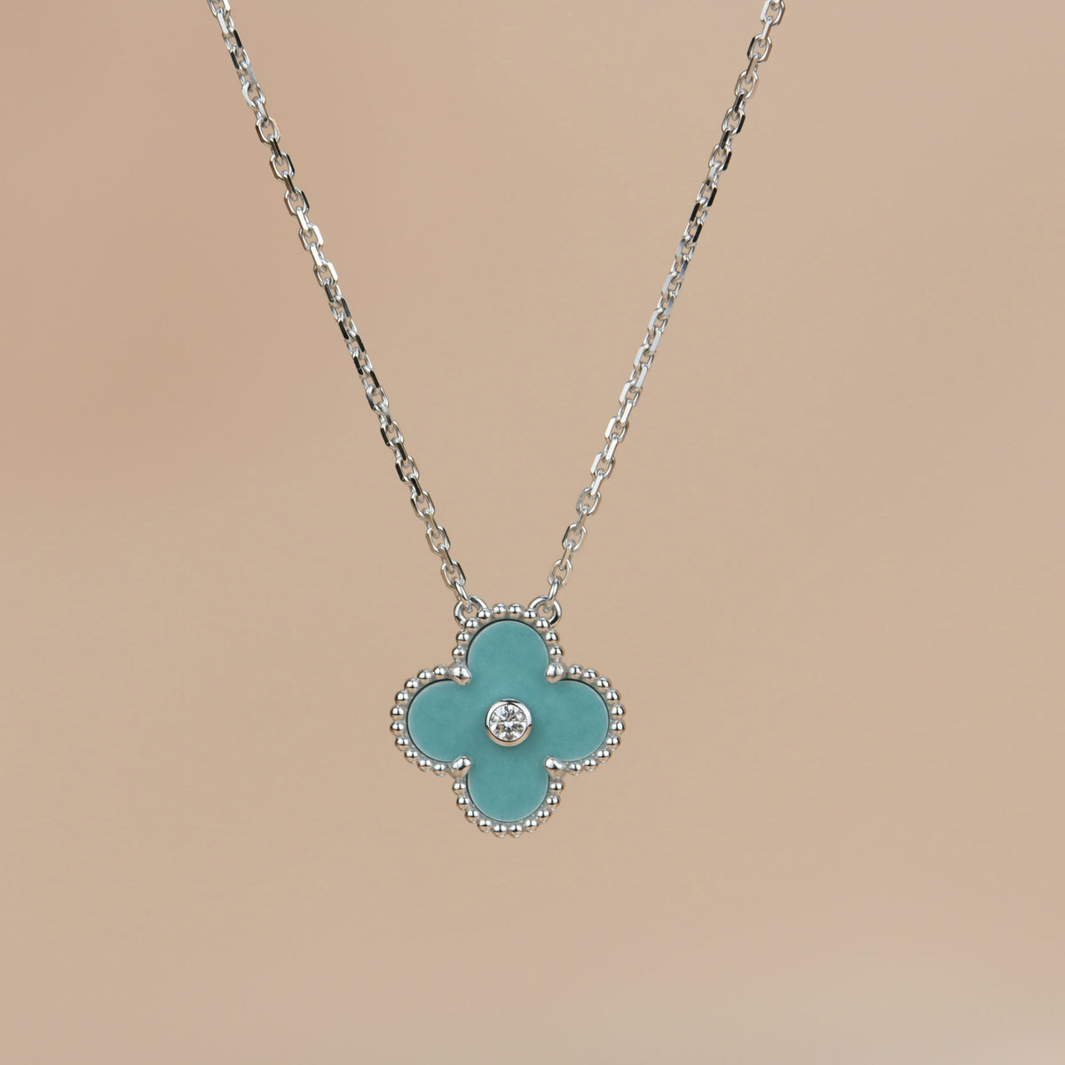 [⭐Aura]CLOVER 15MM DIAMOND SVRES PORCELAIN  NECKLACE SILVER