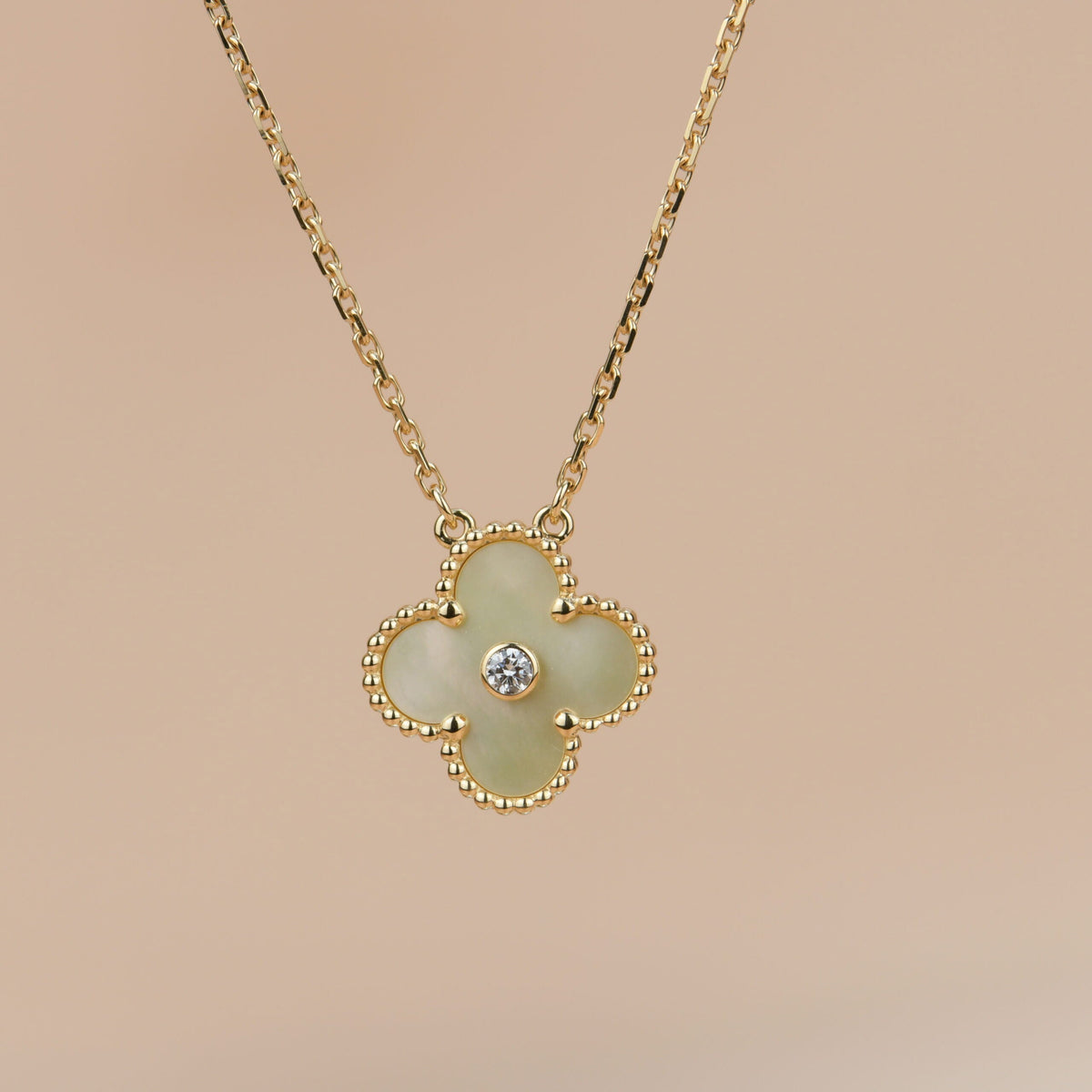 [⭐Aura]CLOVER 15MM DIAMOND GOLD MOTHER OF PEARL NECKLACE