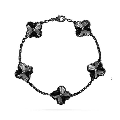 [⭐Aura]CLOVER 5 MOTIF BLACK BRACELET