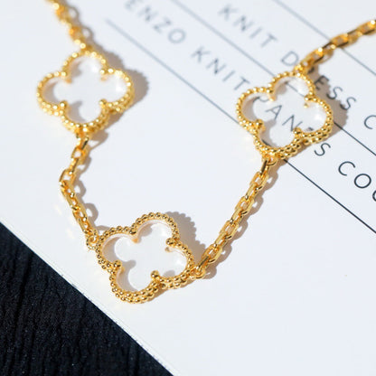 [⭐Aura]CLOVER 5 MOTIF ROCK CRYSTAL BRACELET