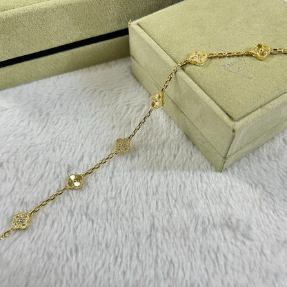 [⭐Aura]CLOVER 6 MOTIF DIAMOND LASER BRACELET