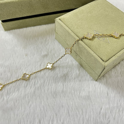 [⭐Aura]CLOVER 6 MOTIF WHITE MOP BRACELET