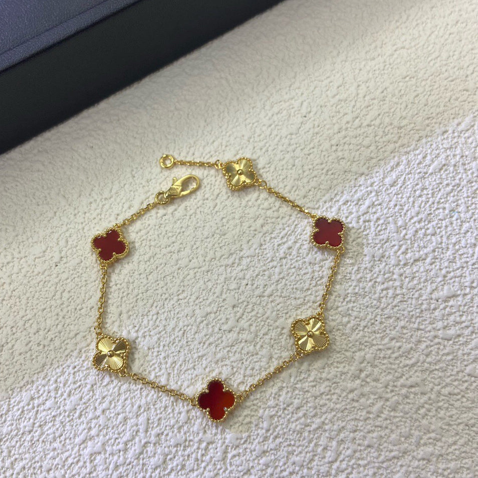 [⭐Aura]CLOVER 6 MOTIF RED AGATE LASER BRACELET