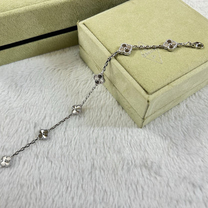 [⭐Aura]CLOVER 6 MOTIF DIAMOND BRACELET