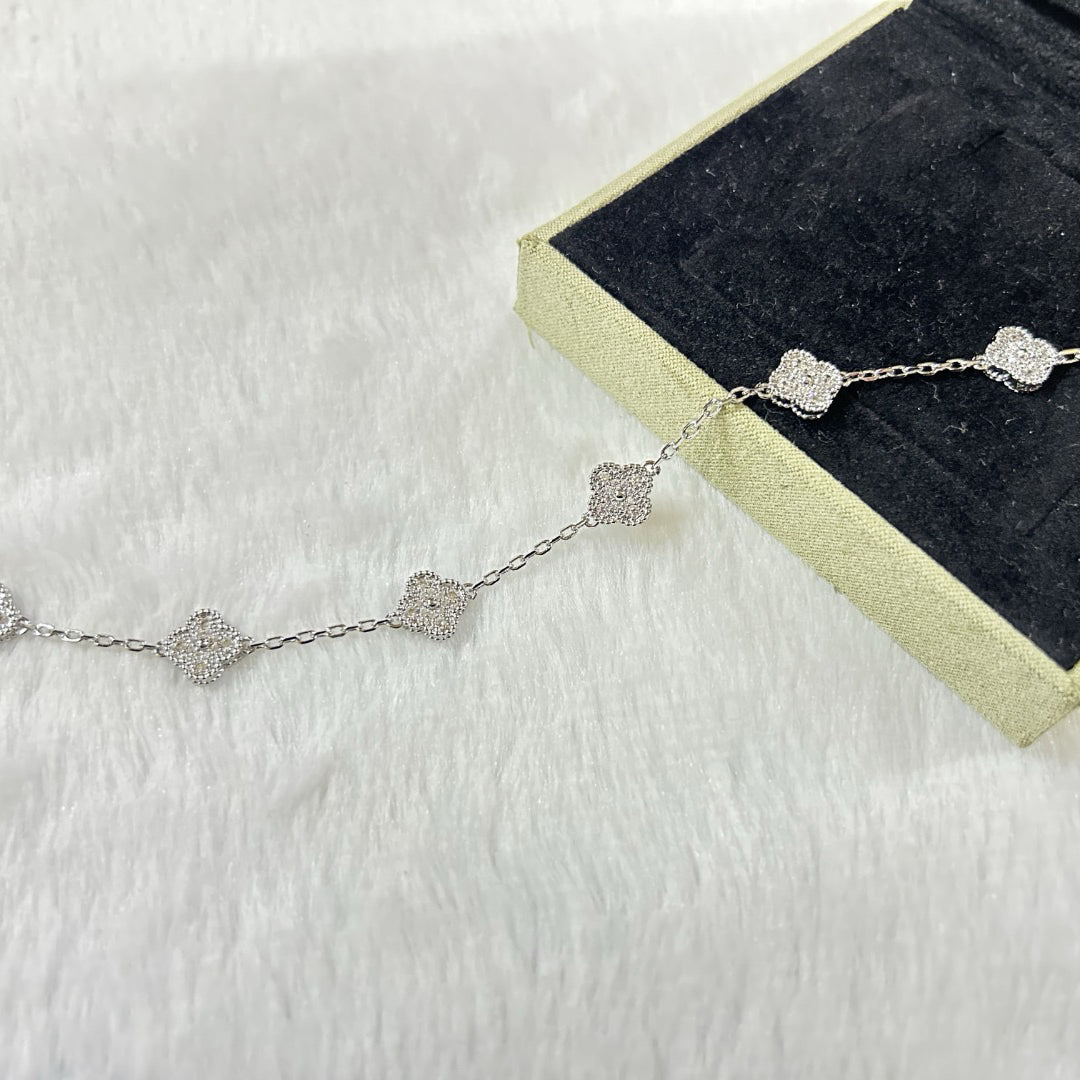 [⭐Aura]CLOVER 6 MOTIF DIAMOND BRACELET