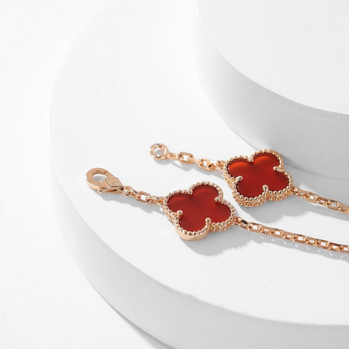 [⭐Aura]CLOVER 10 MOTIFS CARNELIAN NECKLACE
